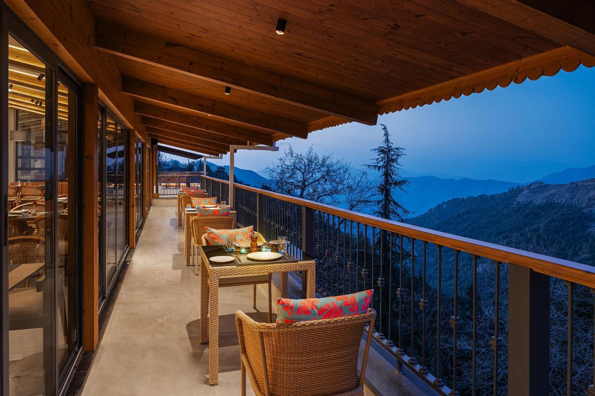 Justa Hollow Oak, Masuri Exterior foto